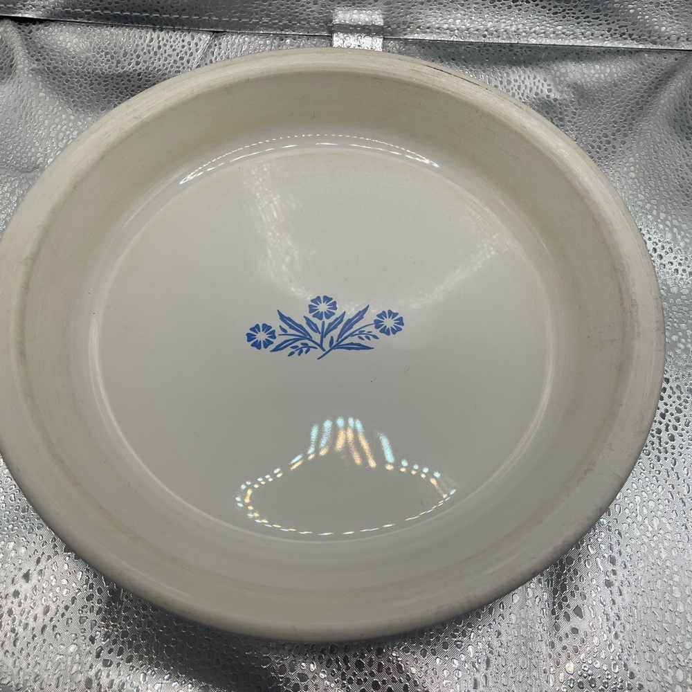 Cornflower blue Corningware pie plate no chips or cracks In good used condition
